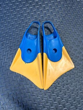 Blue and Yellow Churchill Makapuu Swimfins